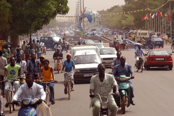 800px-Ouagadougou_place_nations_unies
